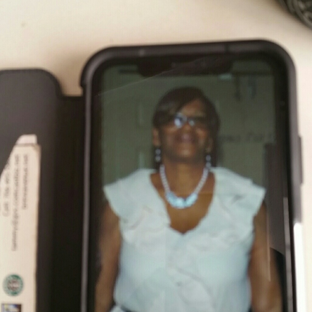 Meet your Posher, Marie